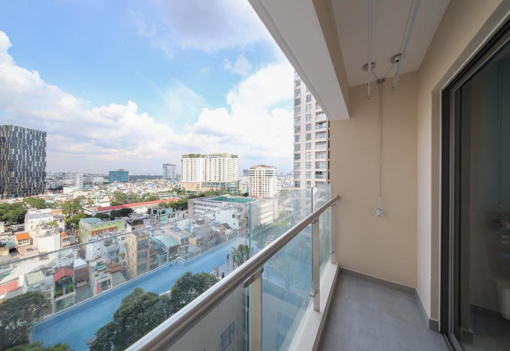 Хошимин: Join2Joy - Rivergate Saigon Condotel