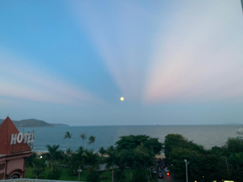 Куинён: Thin Trang Hotel 4 Quy Nhon