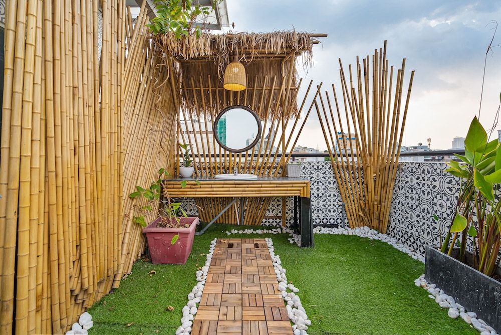 Хошимин: Place In Saigon