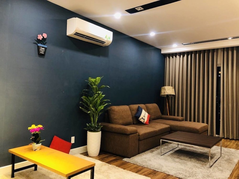 Sunrise City Alms Luxury Apartment — фото 1