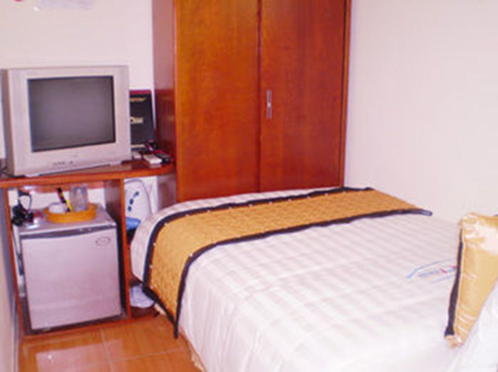 Ханой: Khách sạn APT-EZ Holiday, 9A Tống Duy Tân, Hà Nội, Việt Nam