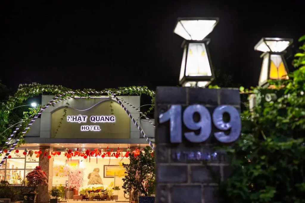 Да-Хуоай: Nhat Quang Hotel