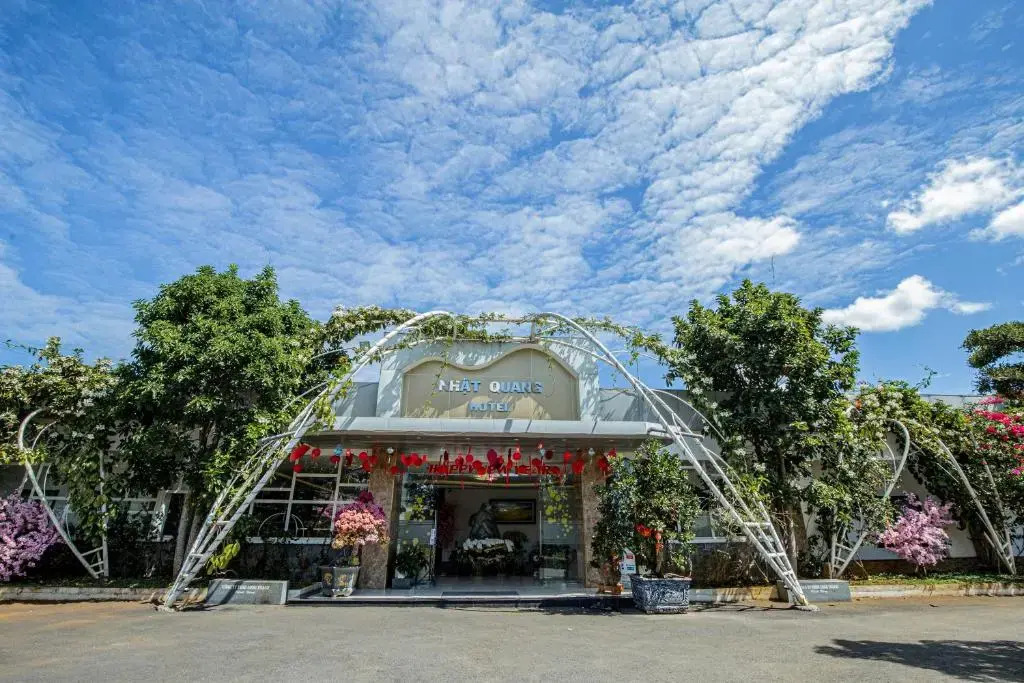 Да-Хуоай: Nhat Quang Hotel