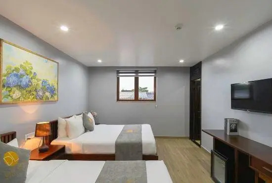 Далат: Duy Long Hotel
