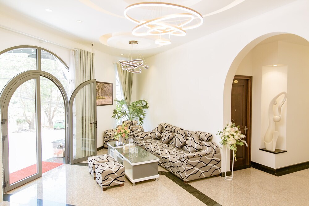 Далат: Dat Thinh Hotel