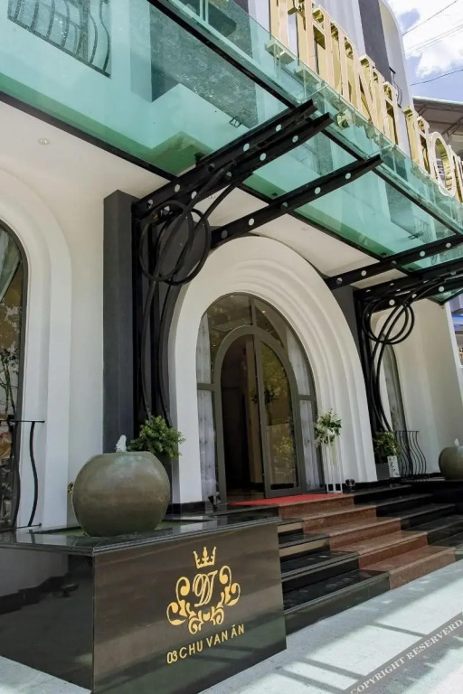 Далат: Dat Thinh Hotel