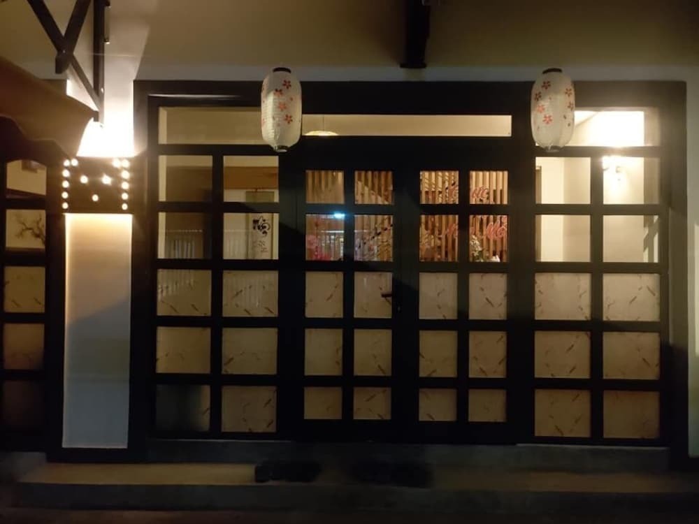 Далат: Moc Da Lat Lu Quan