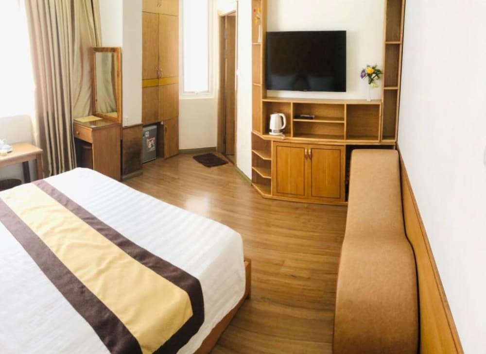 Хошимин: Win Hotel