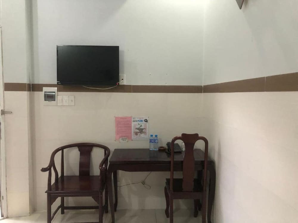 Тхузаумот: Mai Vuong Thuy Hotel