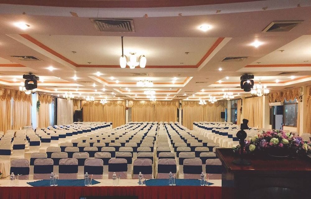 Пляж Thuan An: Din Ky Cong Chao Binh Duong