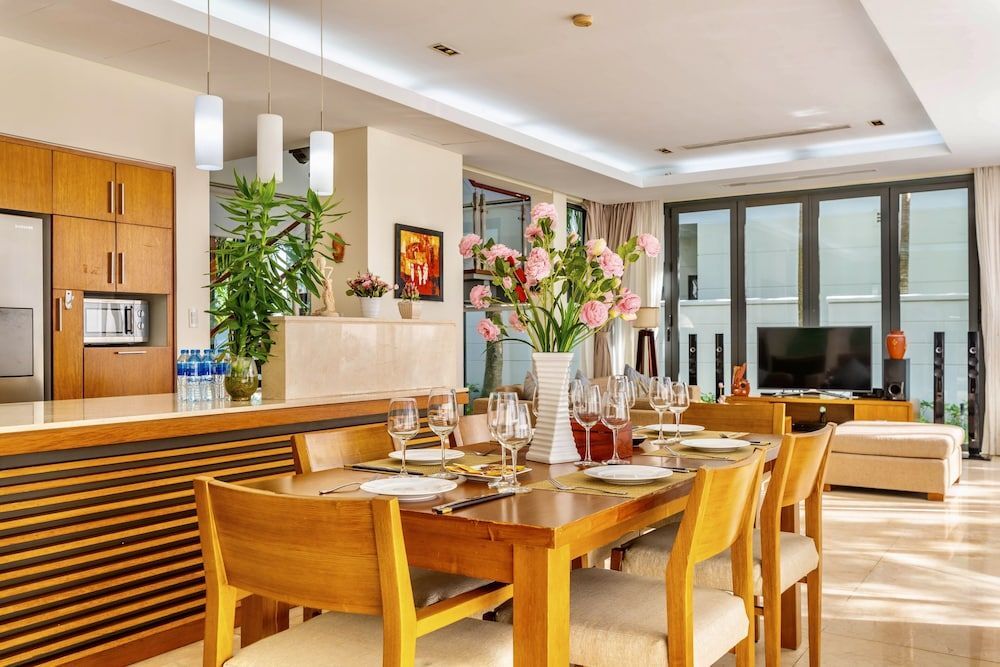 Дананг: Ocean Villa Danang Beach