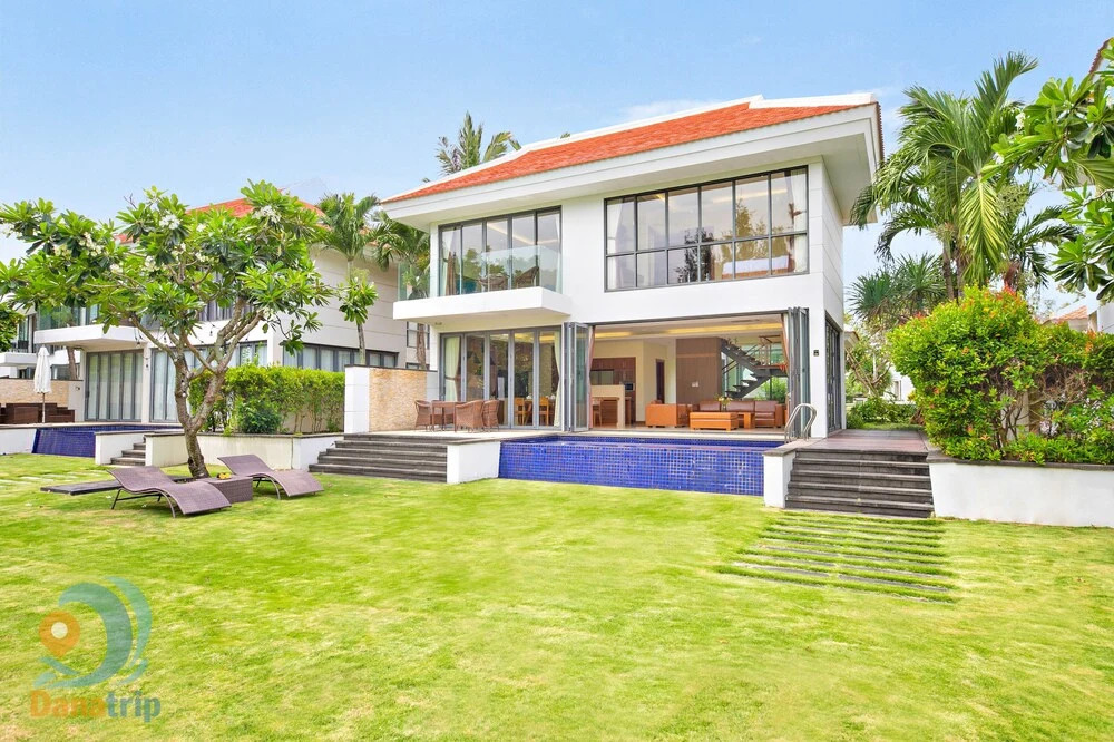 Дананг: Ocean Villa Danang Beach