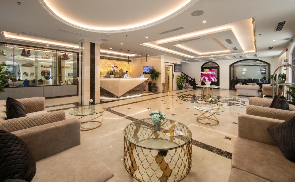 Халонг: Halios Hotel Halong