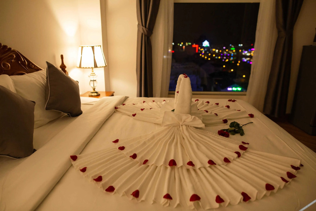 Куинён: Thanh Van Hotel