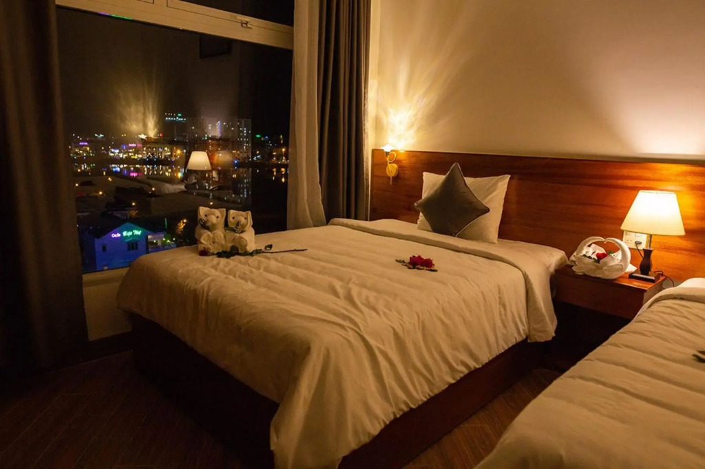 Куинён: Thanh Van Hotel