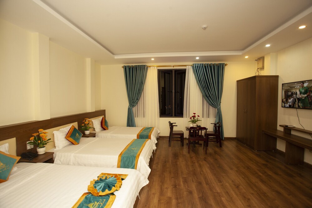 Лаокай: city hotel