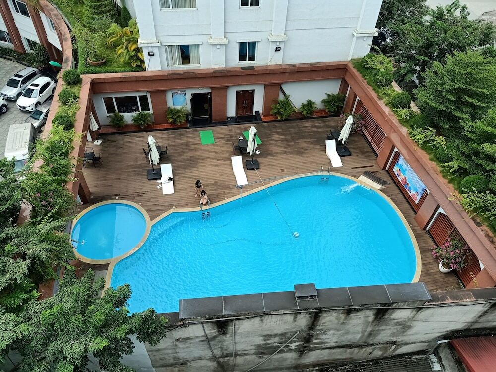 Лаокай: city hotel
