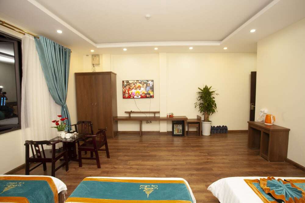 Лаокай: city hotel