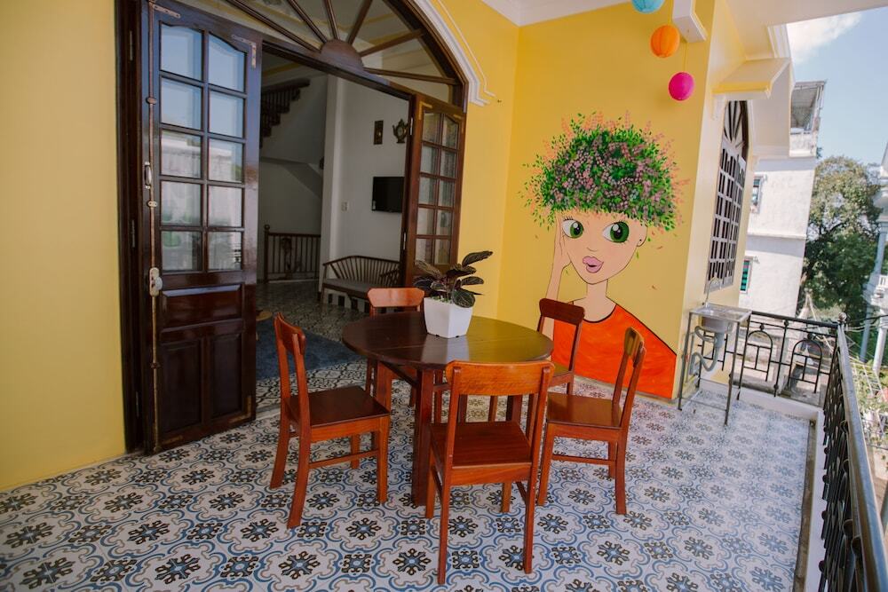Хюэ: Dolly Home