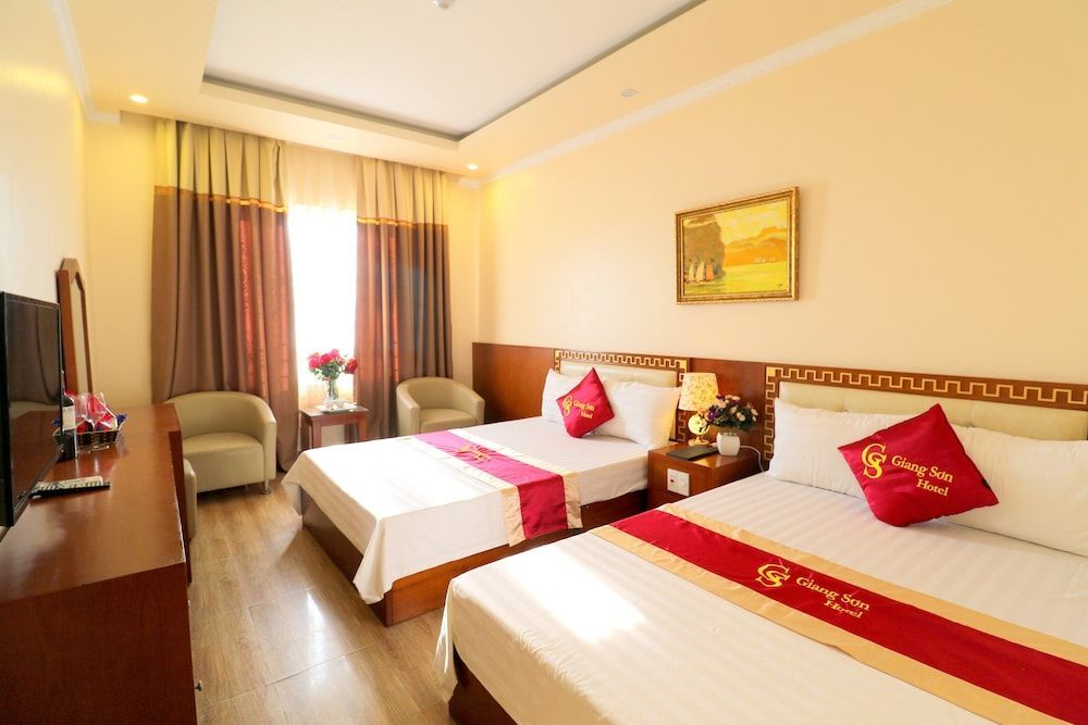 Хайфон: The Art - Giang Sơn Sea View Hotel