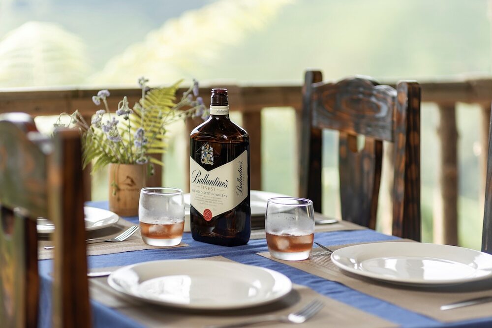 Шапа: Chapa Farmstay - Mountain Retreat