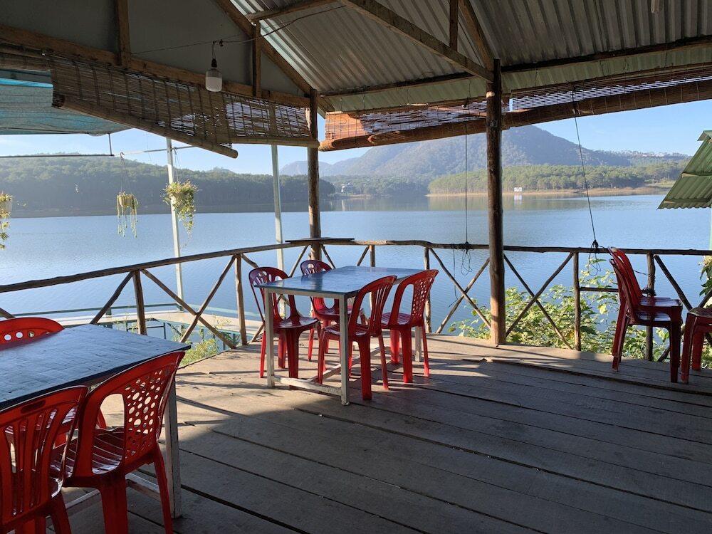 Далат: Vuon Thuong House