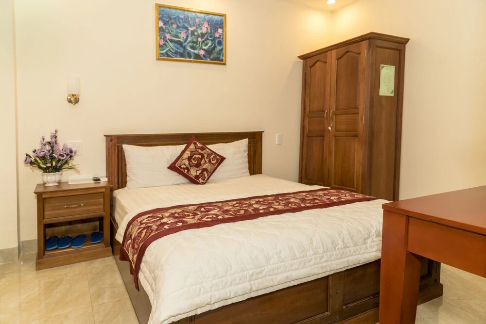 Куинён: Linh Lan Hotel