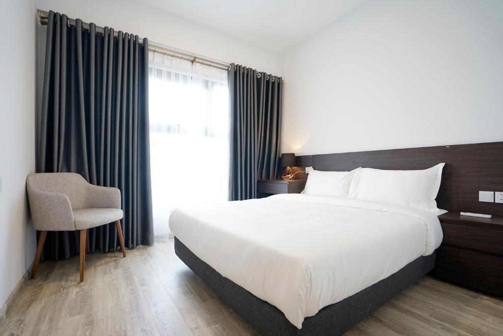 Бакнинь: The First Stay Hotel