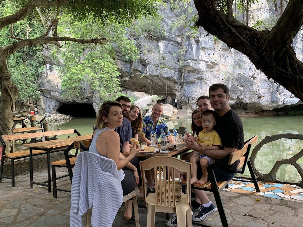 Зявьен: Tam Coc Rocky Bungalow