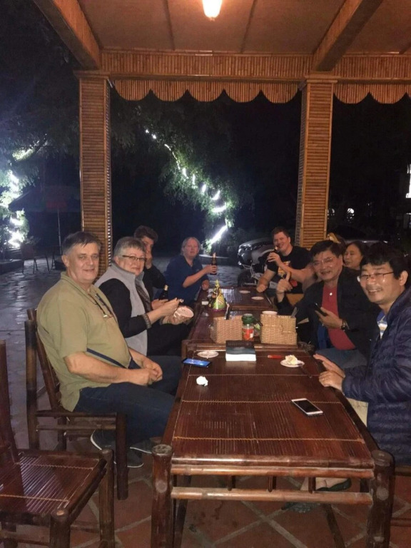 Зявьен: Tam Coc Rocky Bungalow