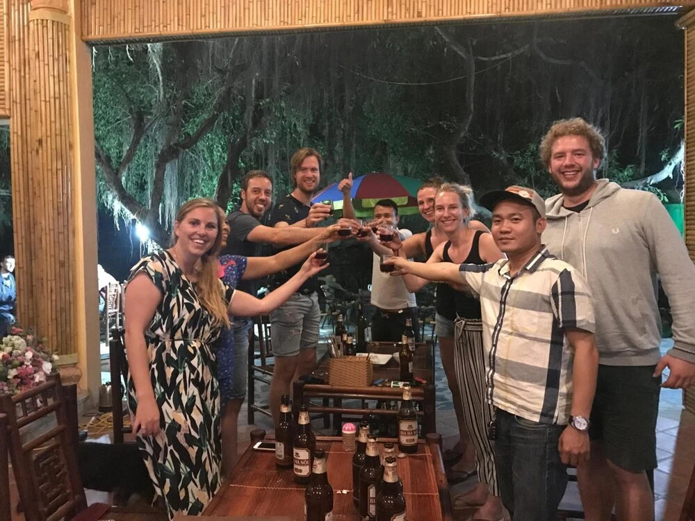 Зявьен: Tam Coc Rocky Bungalow