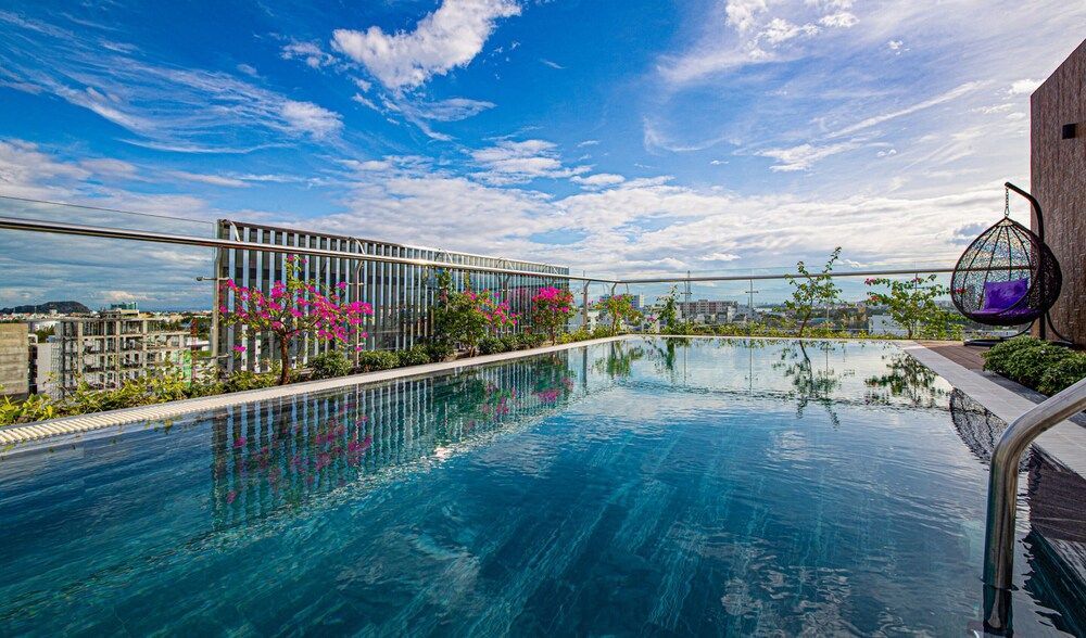 Дананг: HSuites Hotel and Apartment
