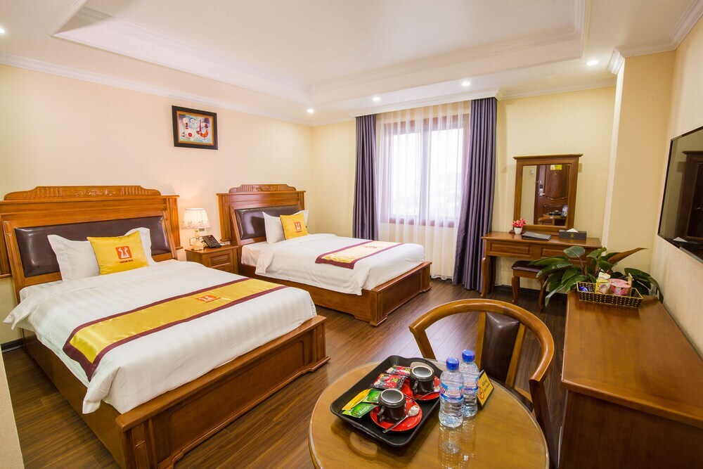 Халонг: Thai Son Luxury Hotel
