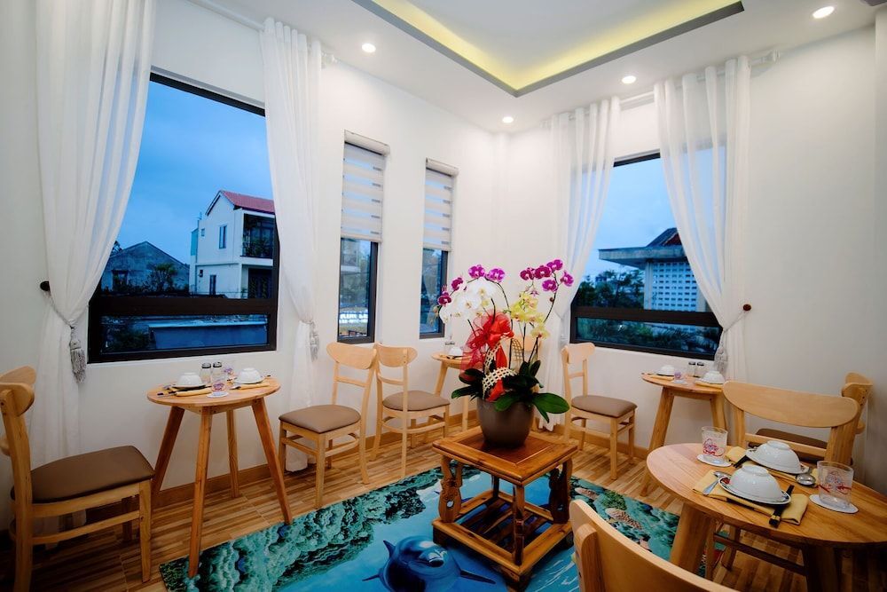 Хойан: Hoian Royal Villa