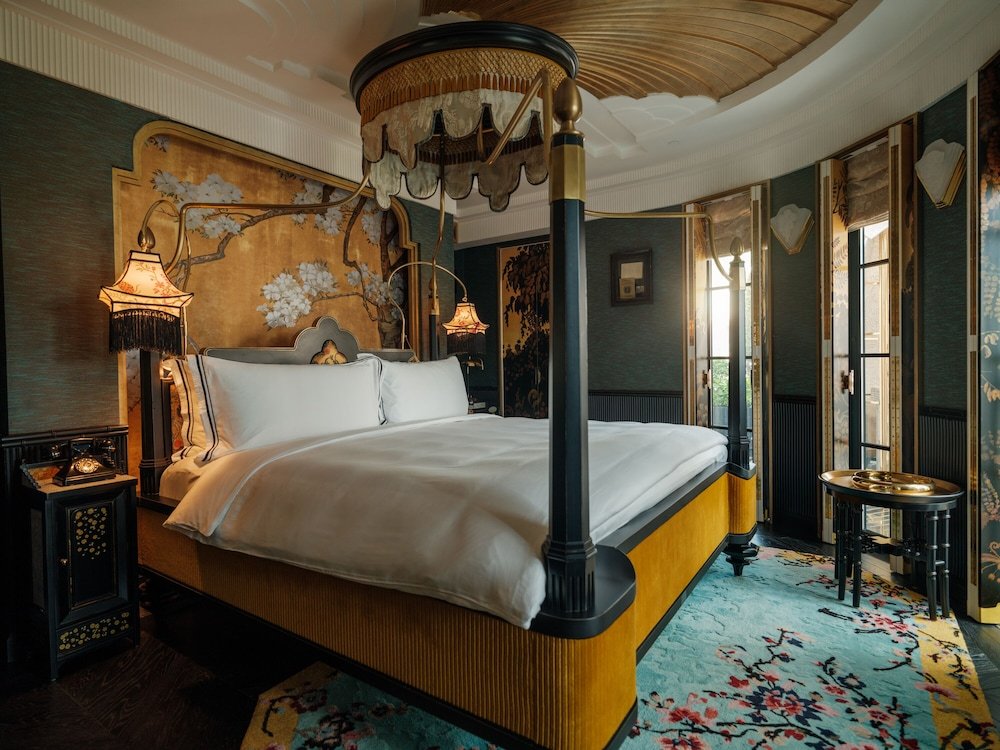 carousel image 2