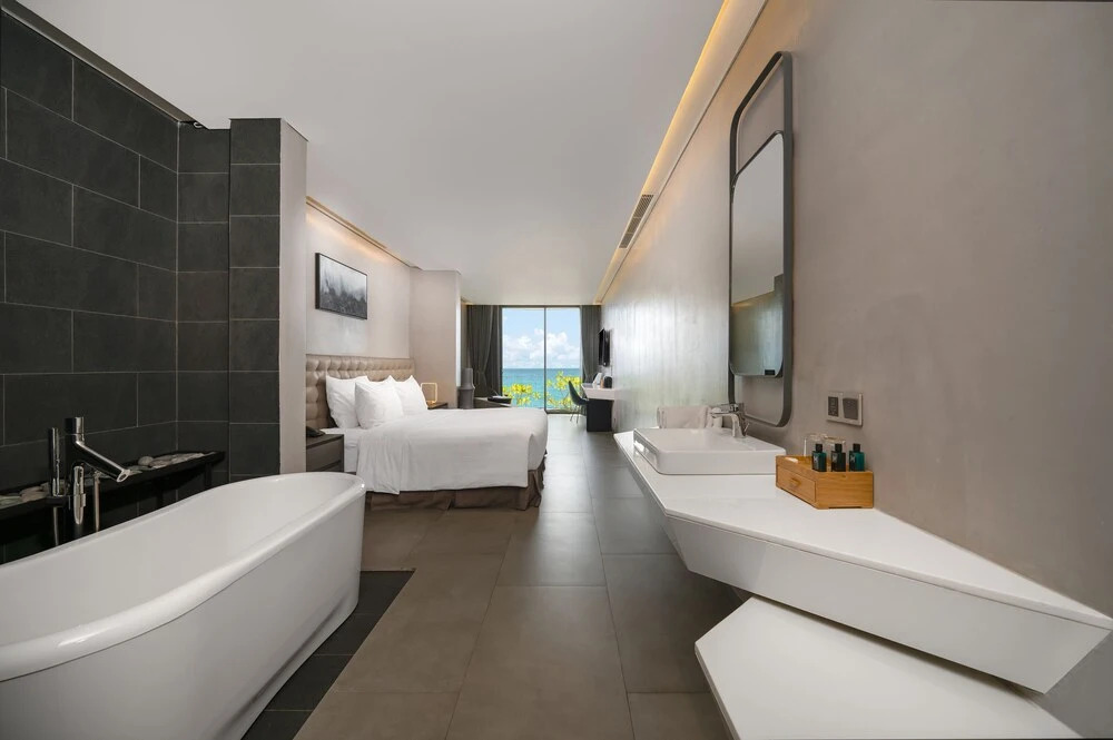 Дананг: M SUITE Danang Beach