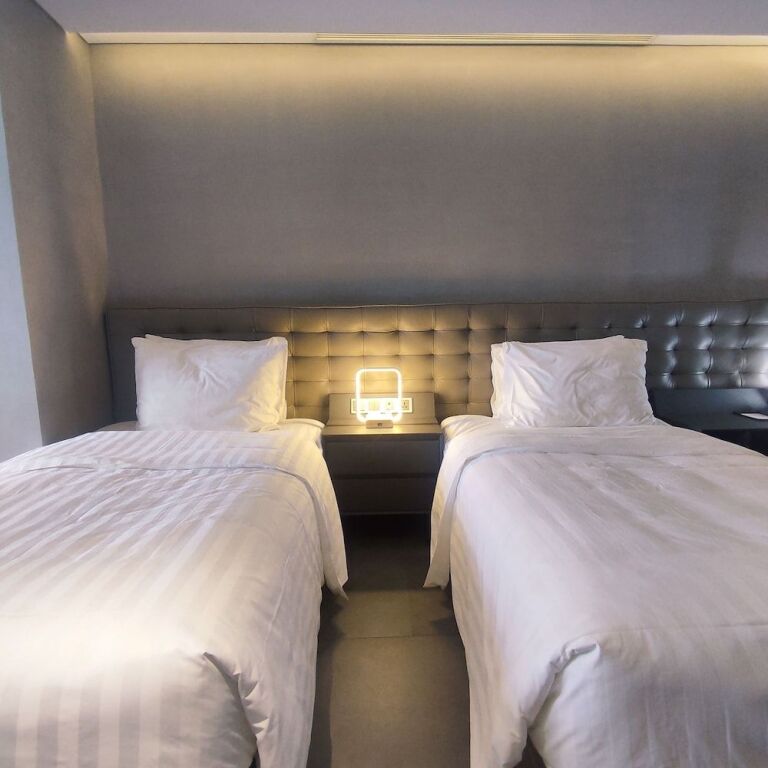 Дананг: M SUITE Danang Beach