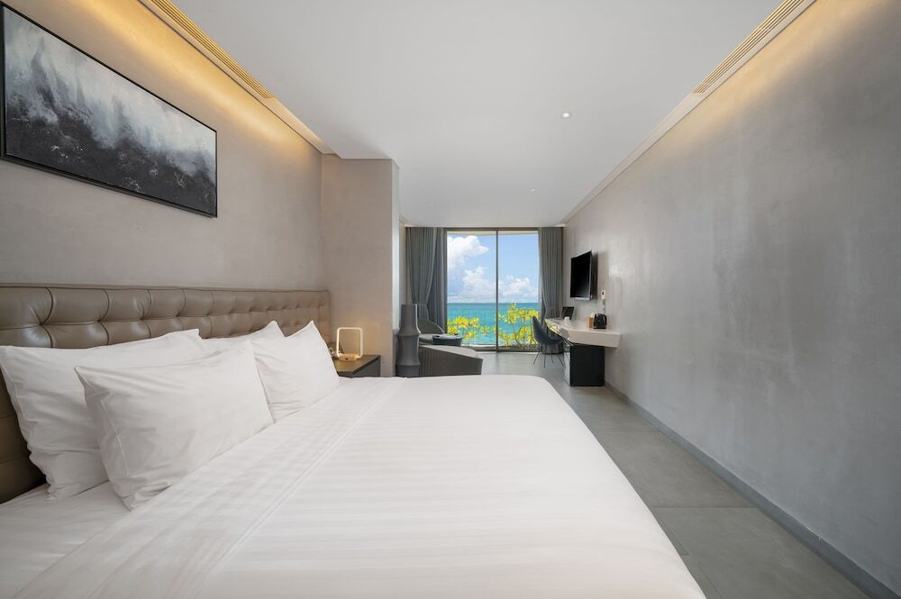 Дананг: M SUITE Danang Beach