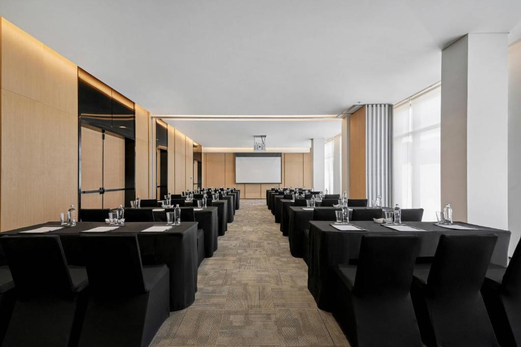 Пляж Thuan An: Fairfield by Marriott South Binh Duong
