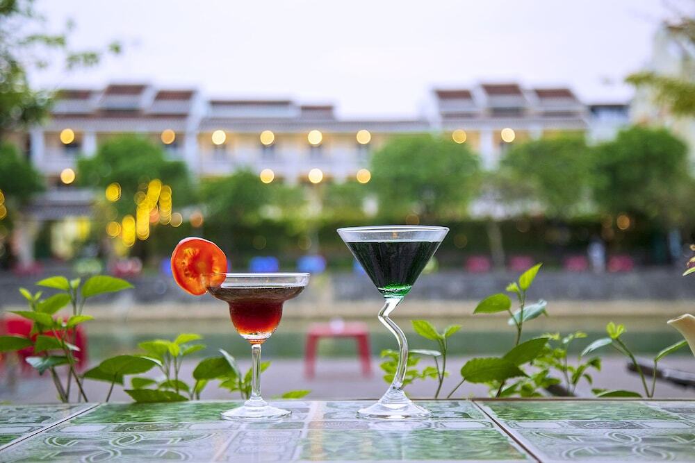 Хойан: Hoi An Riverland Villa
