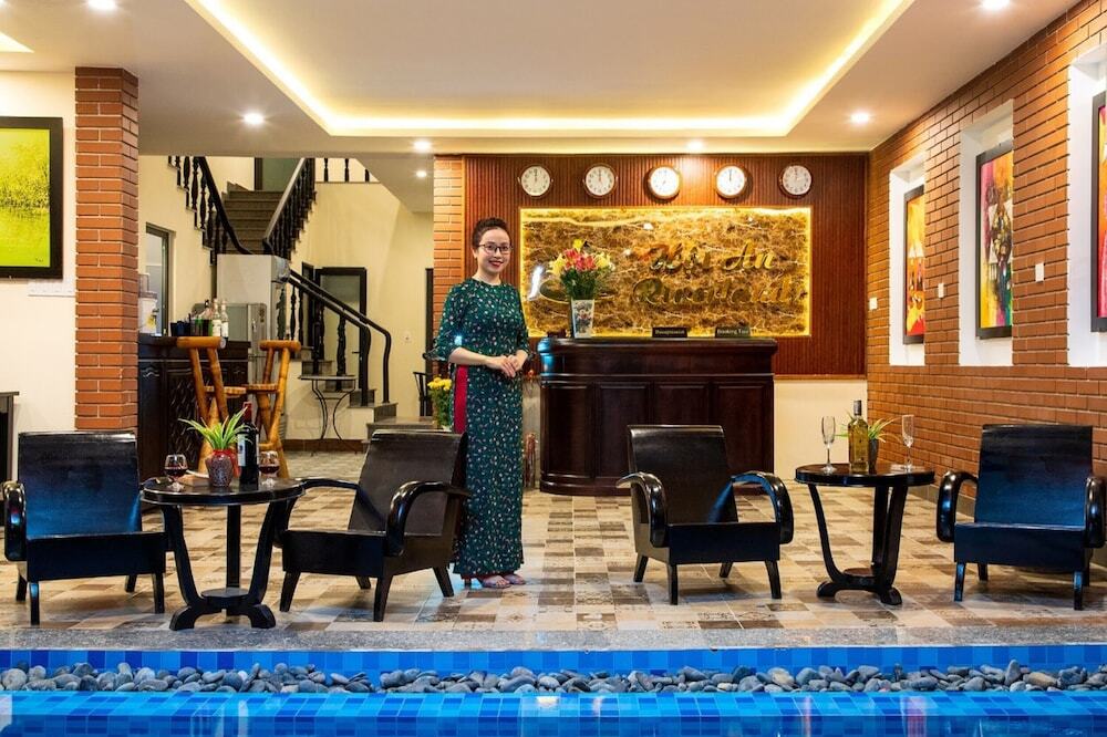 Хойан: Hoi An Riverland Villa