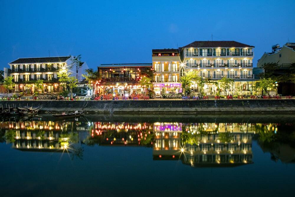 Хойан: Hoi An Riverland Villa