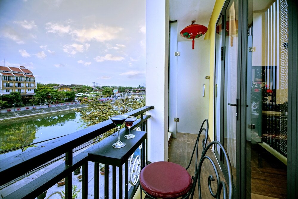 Хойан: Hoi An Riverland Villa
