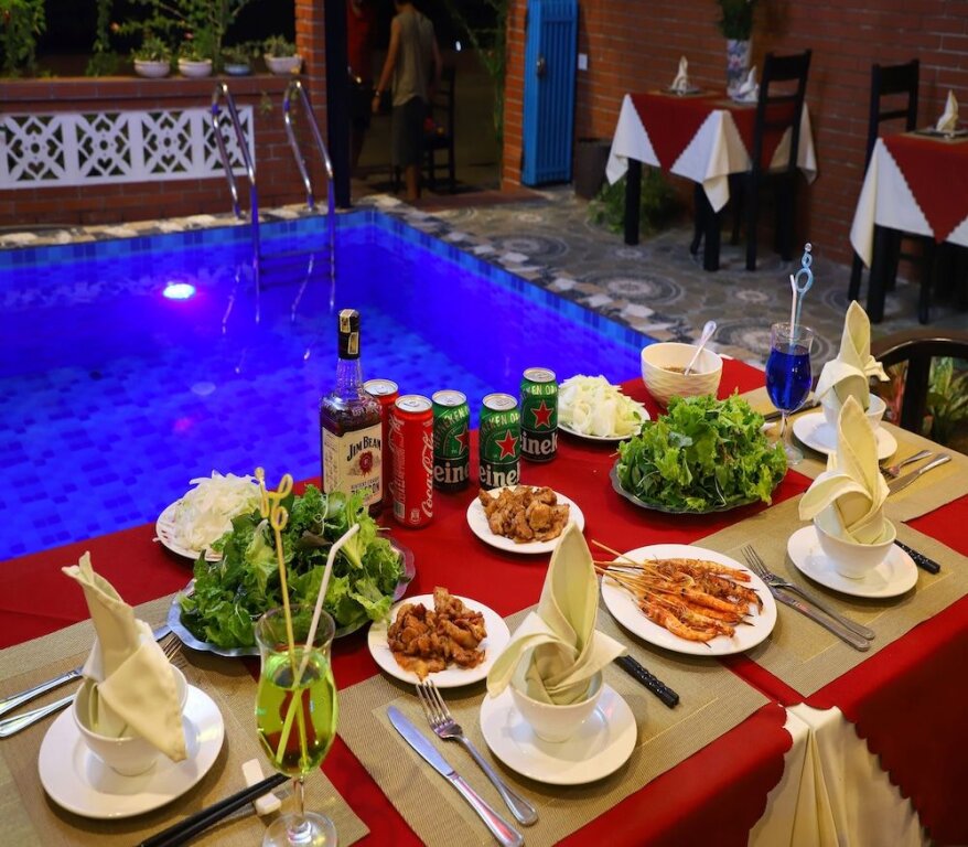 Хойан: Hoi An Riverland Villa