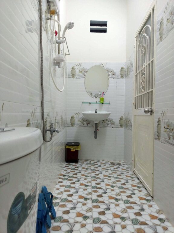 Фанранг - Тап Чам: Motel Trường Phúc