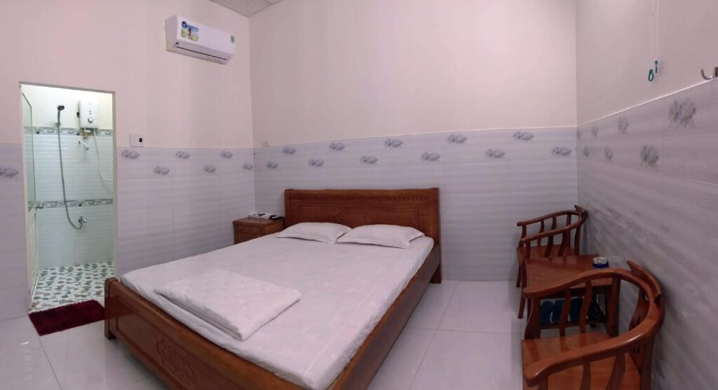 Фанранг - Тап Чам: Motel Trường Phúc
