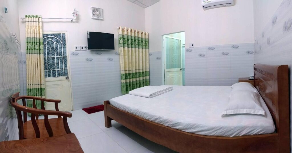 Фанранг - Тап Чам: Motel Trường Phúc