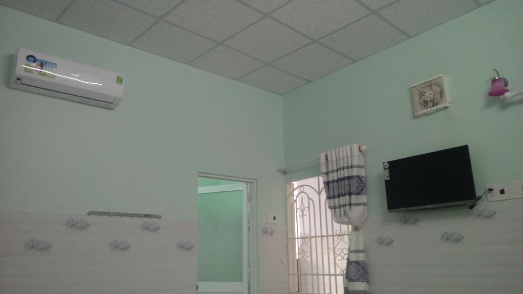 Фанранг - Тап Чам: Motel Trường Phúc