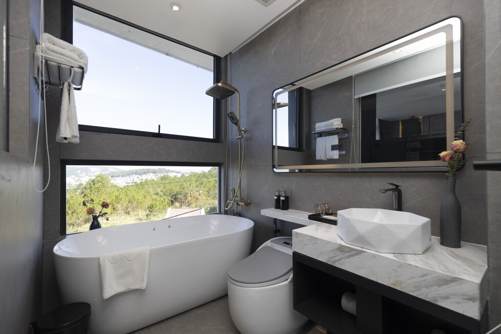Далат: New Century Dalat Hotel