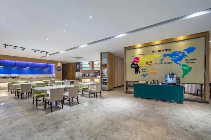 Шанхай: Holiday Inn Express Shanghai New Jinqiao by IHG